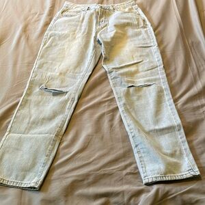 DISTRESSED RIPPED LIGHT BLUE PANTS